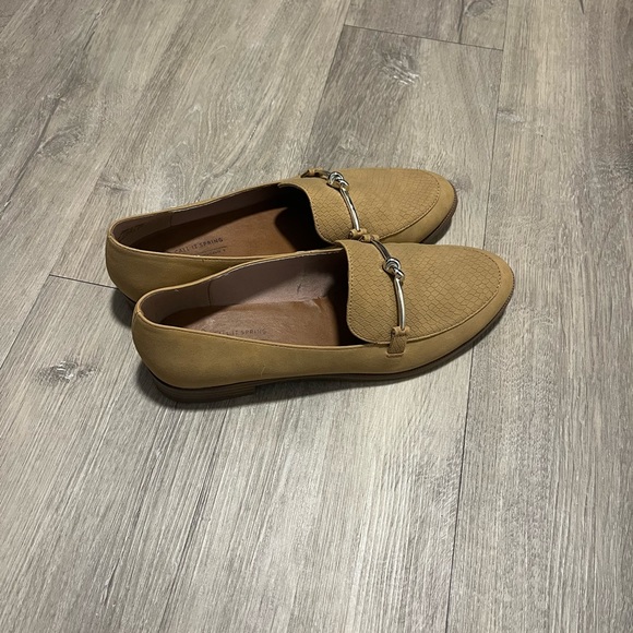 Tan vegan loafer - Picture 2 of 3